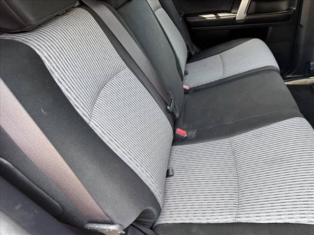 Used 2016 Toyota 4Runner SR5 AWD/4WD image 18