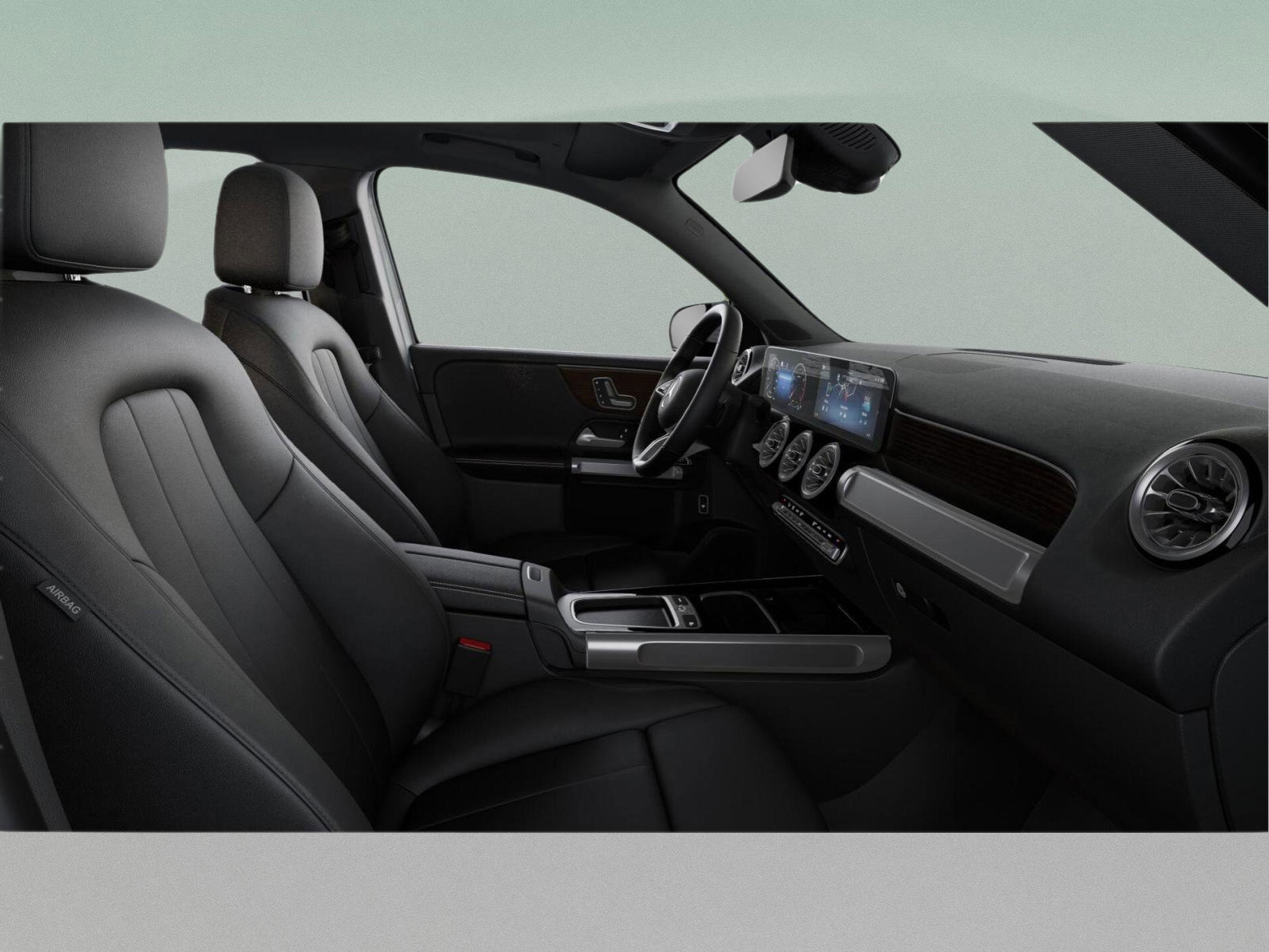 New 2026 Mercedes-Benz GLB 250 image 40