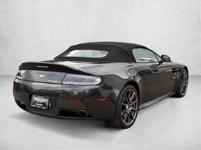Used 2017 Aston Martin V12 Vantage S RWD image 15