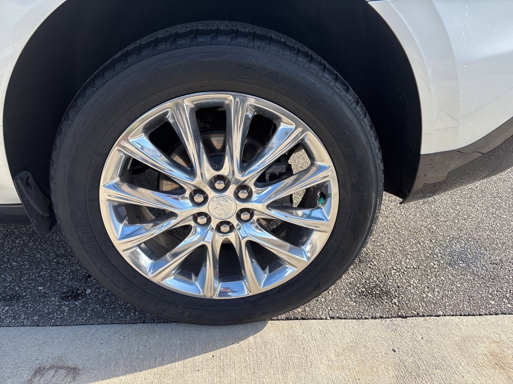 Used 2019 Buick Enclave Premium w/ Experience Buick Package image 13