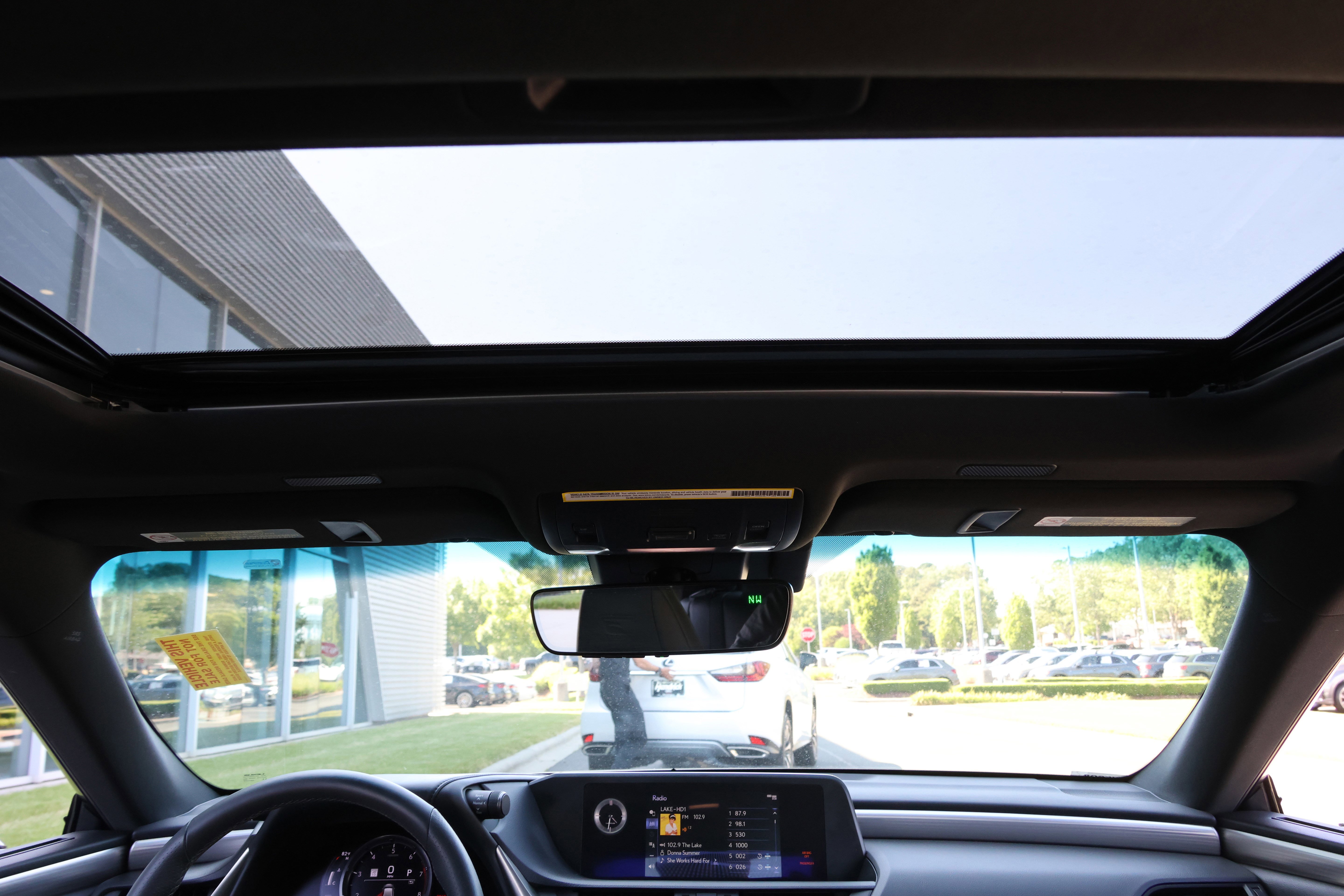 Used 2021 Lexus ES 350 F Sport w/ Accessory Package 2 FWD image 29