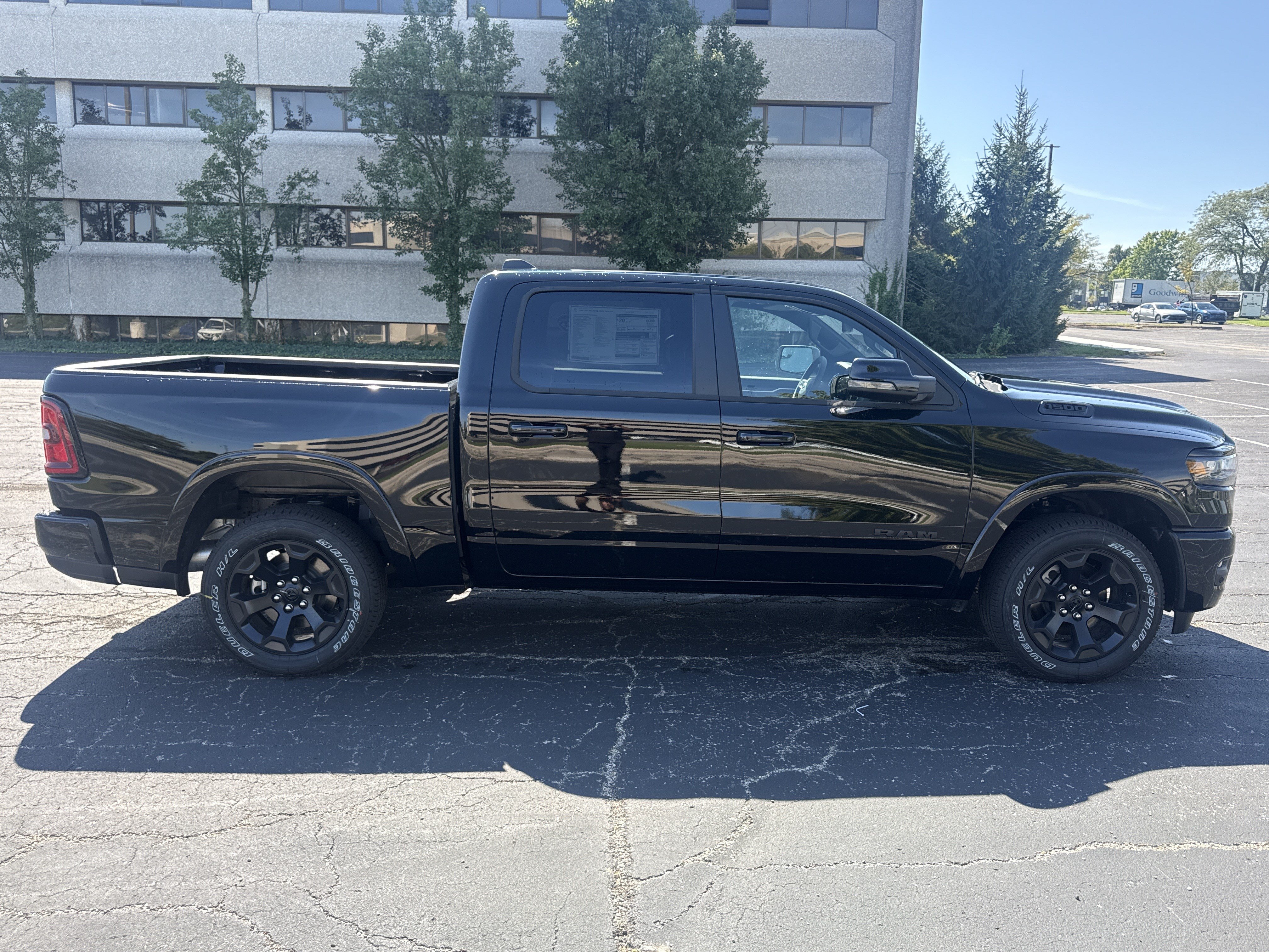 New 2026 RAM 1500 Big Horn AWD/4WD image 11