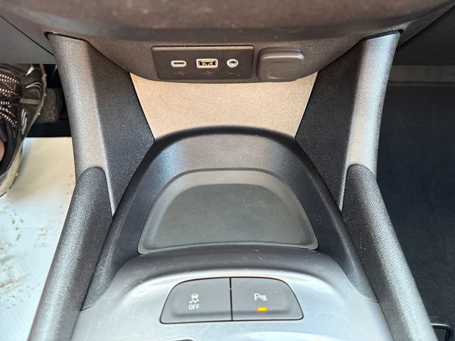 Used 2024 Chevrolet Malibu LS FWD image 17