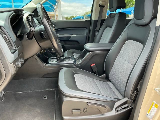 Used 2021 Chevrolet Colorado Z71 w/ Safety Package AWD/4WD image 9