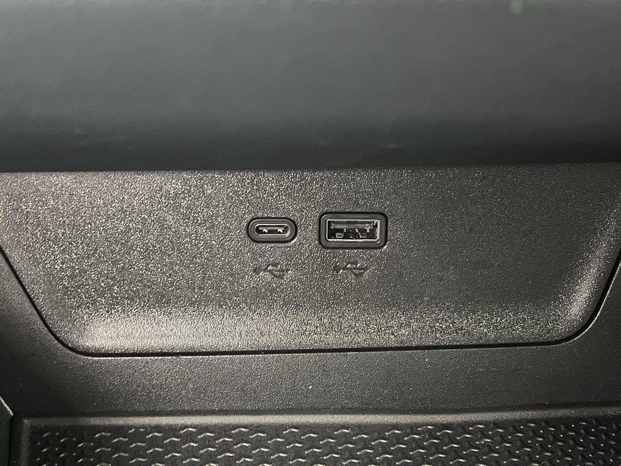 Certified 2026 Chevrolet Equinox LT AWD/4WD image 23