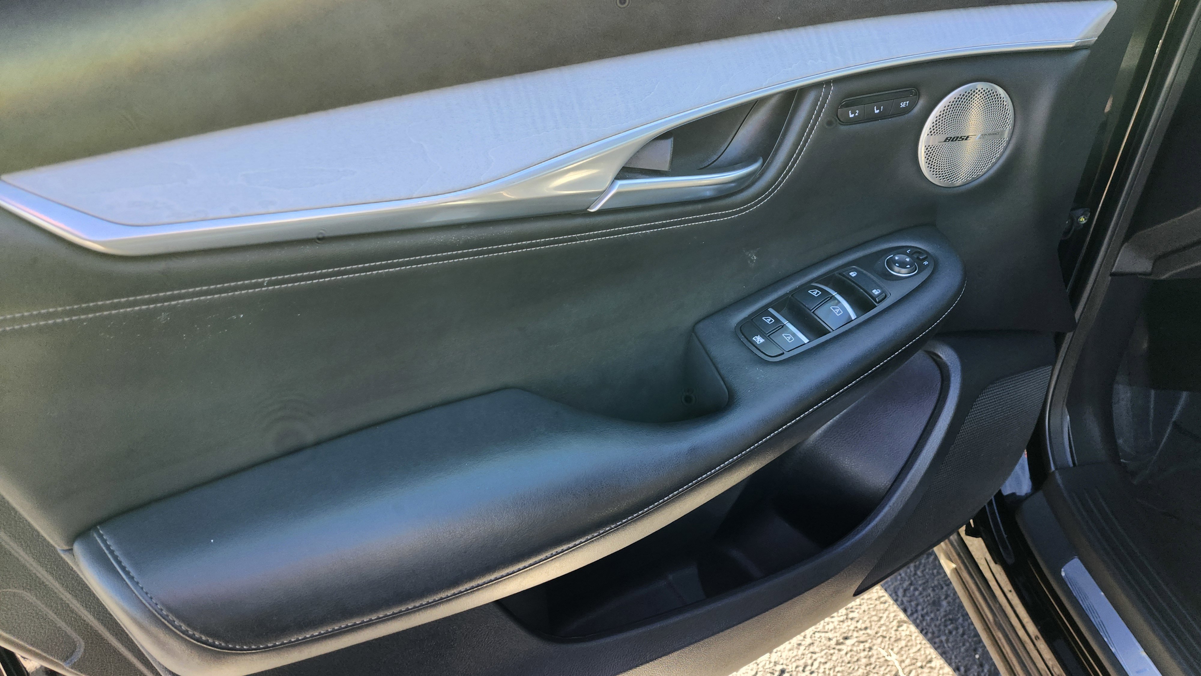 Used 2019 INFINITI QX50 Essential image 20