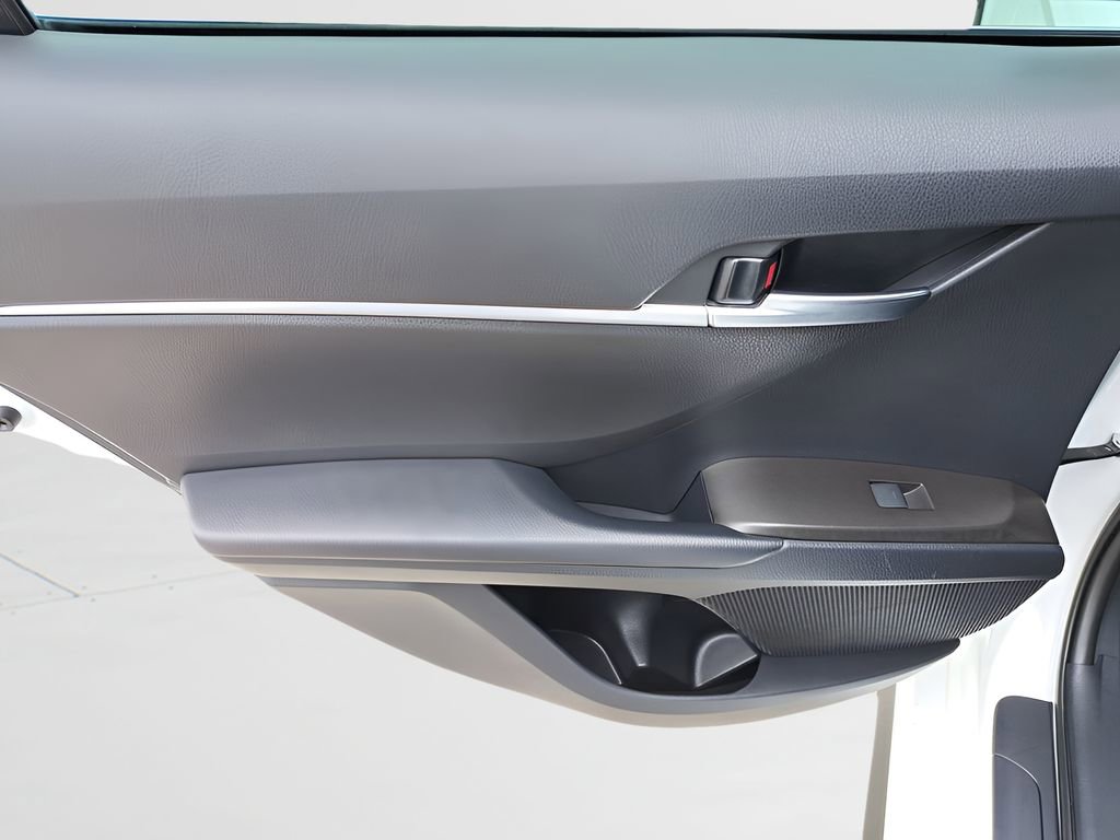 Certified 2023 Toyota Camry SE image 7