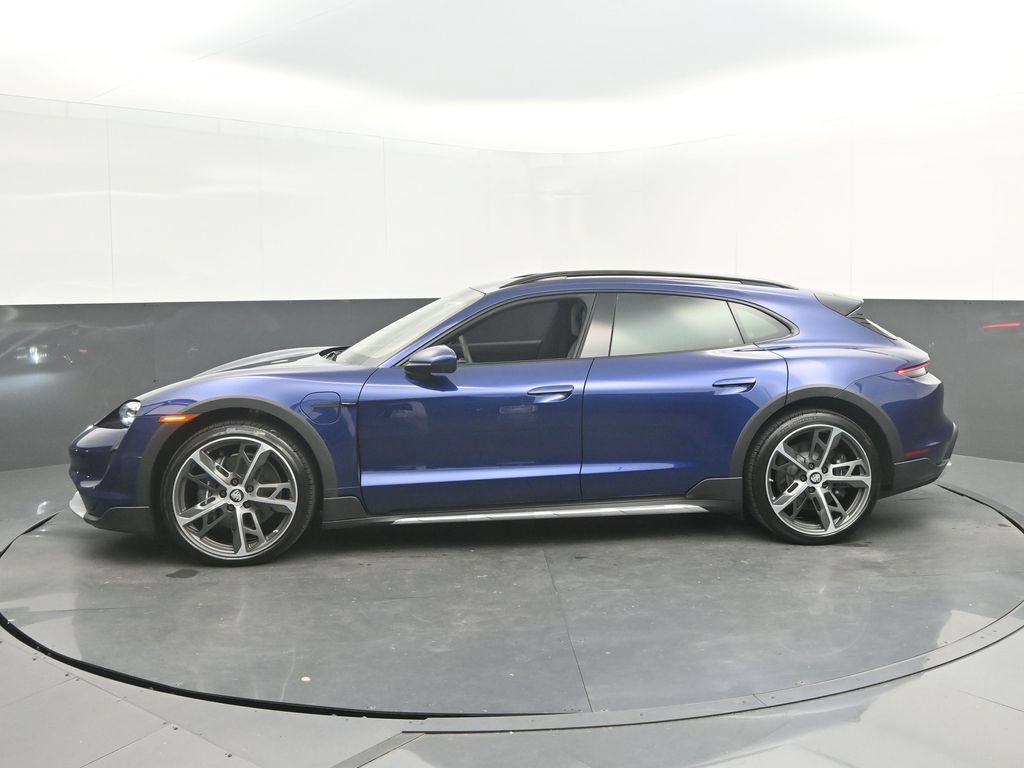 Certified 2023 Porsche Taycan 4 Cross Turismo AWD/4WD image 2