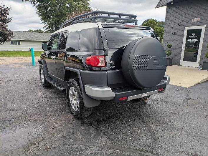 Used 2007 Toyota FJ Cruiser 4WD w/ Upgrade Pkg 2 image 3