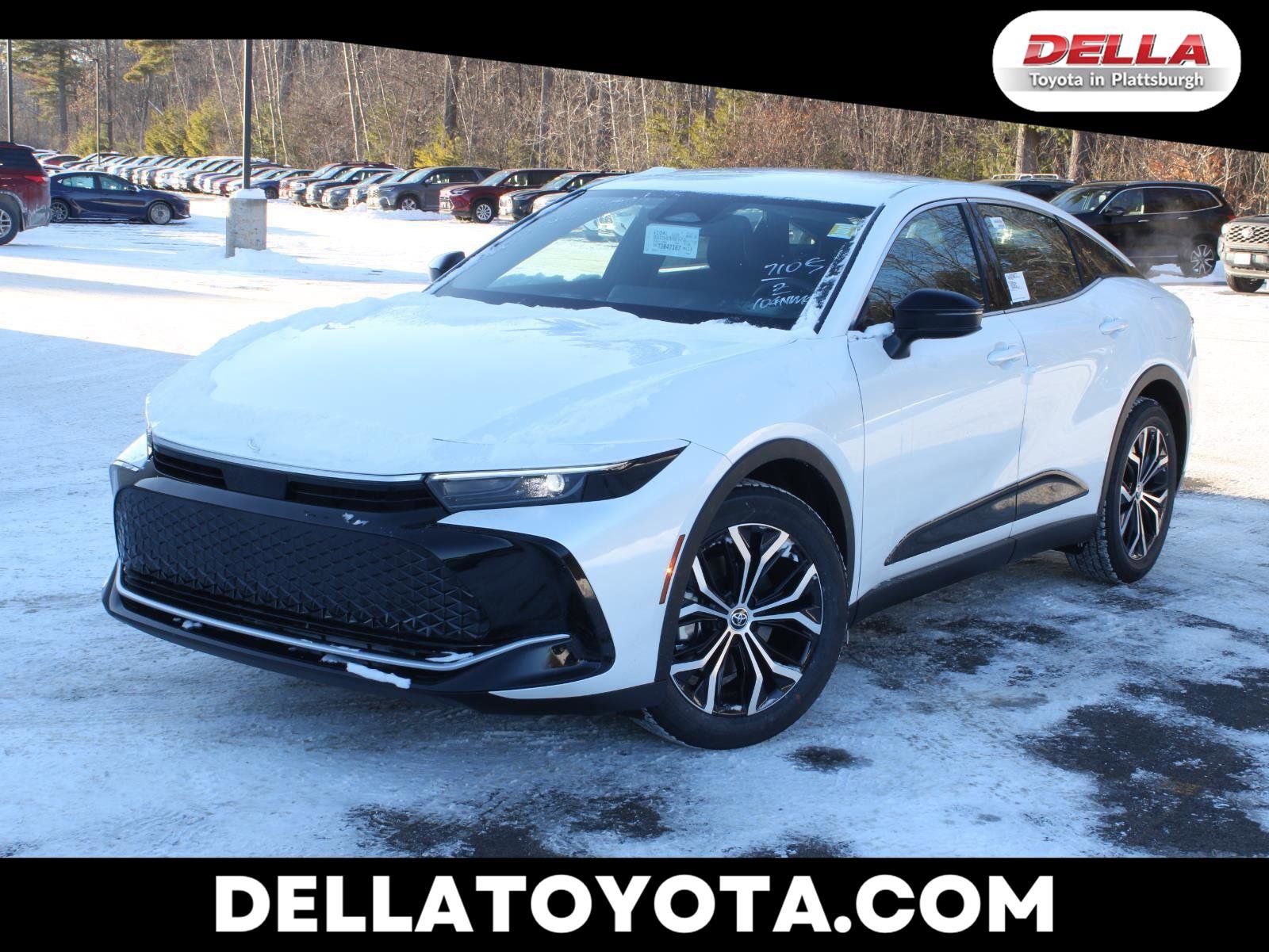 New 2026 Toyota Crown XLE image 1