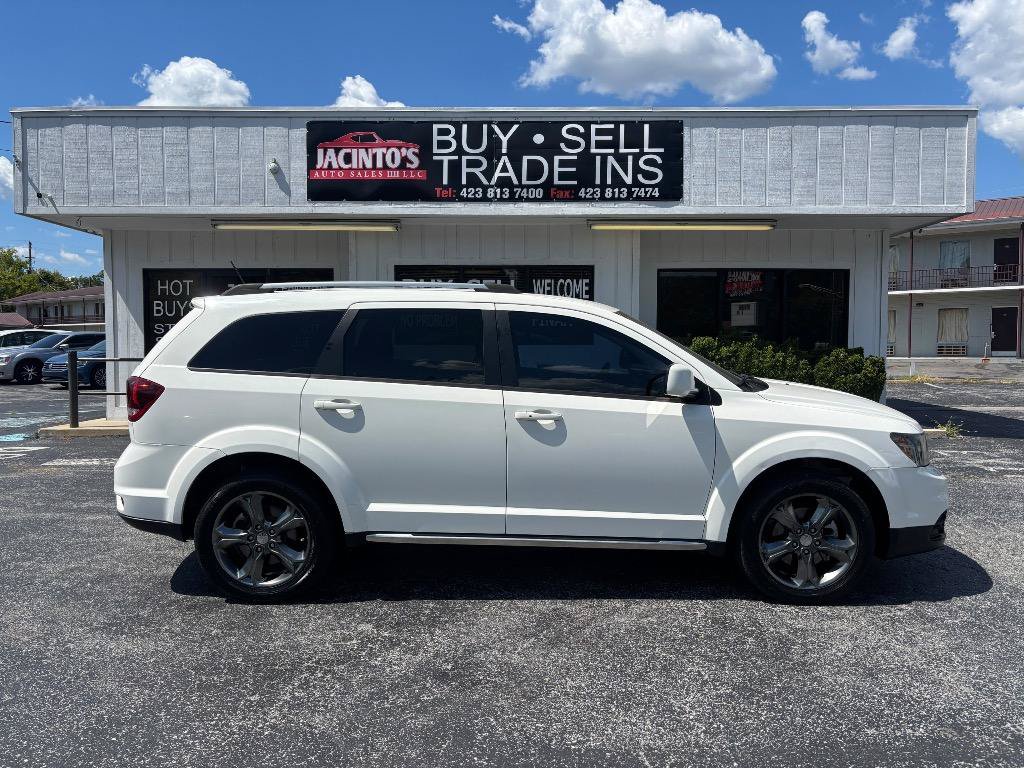 Used 2015 Dodge Journey Crossroad w/ Flexible Seating Group FWD image 1