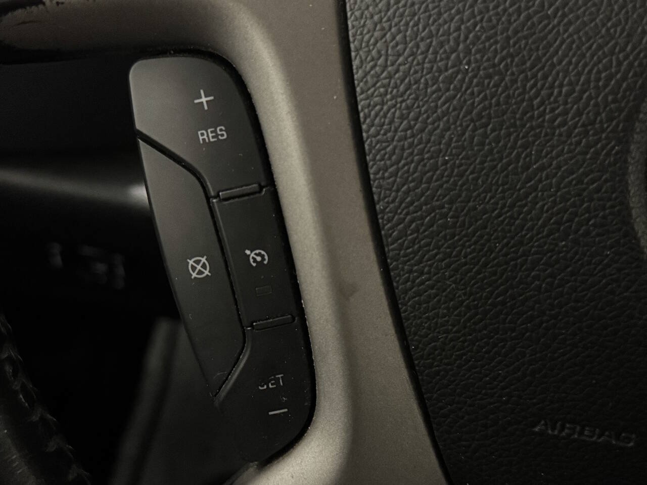 Used 2011 Chevrolet Silverado 2500 LT AWD/4WD image 20