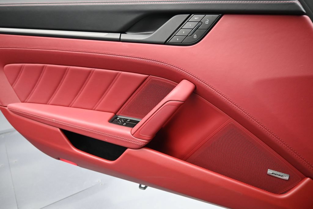 Certified 2025 Porsche 911 Carrera S RWD image 20