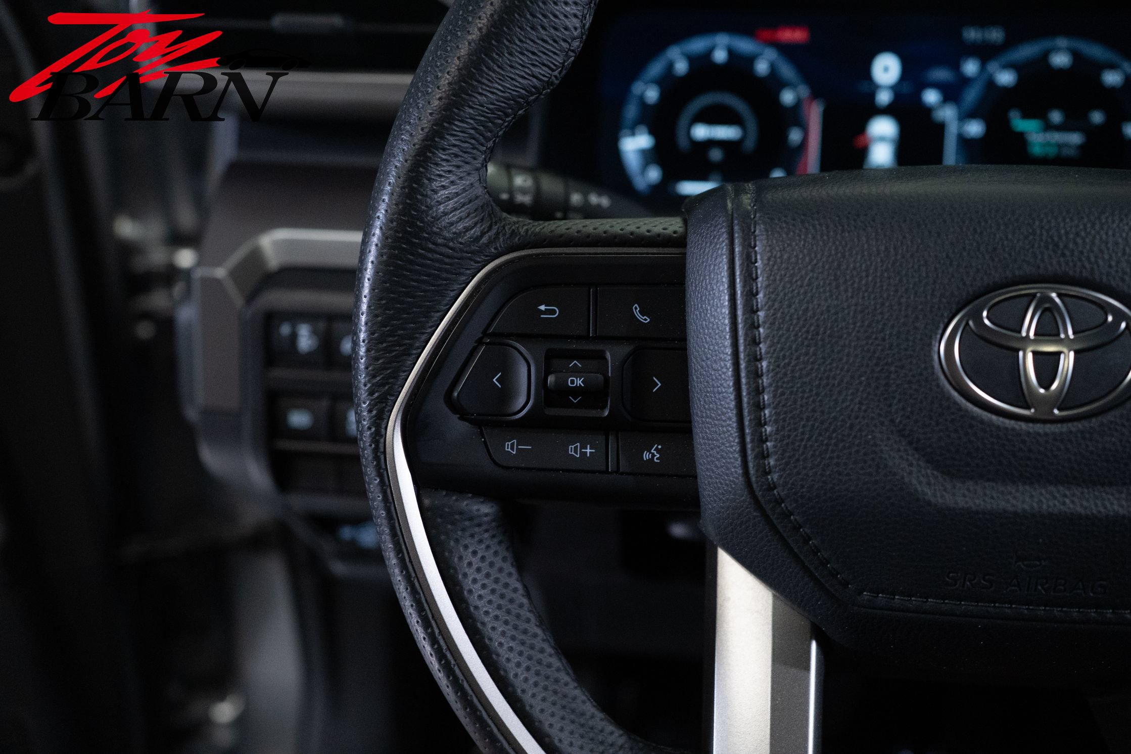 Used 2025 Toyota Tacoma TRD Off-Road AWD/4WD image 30