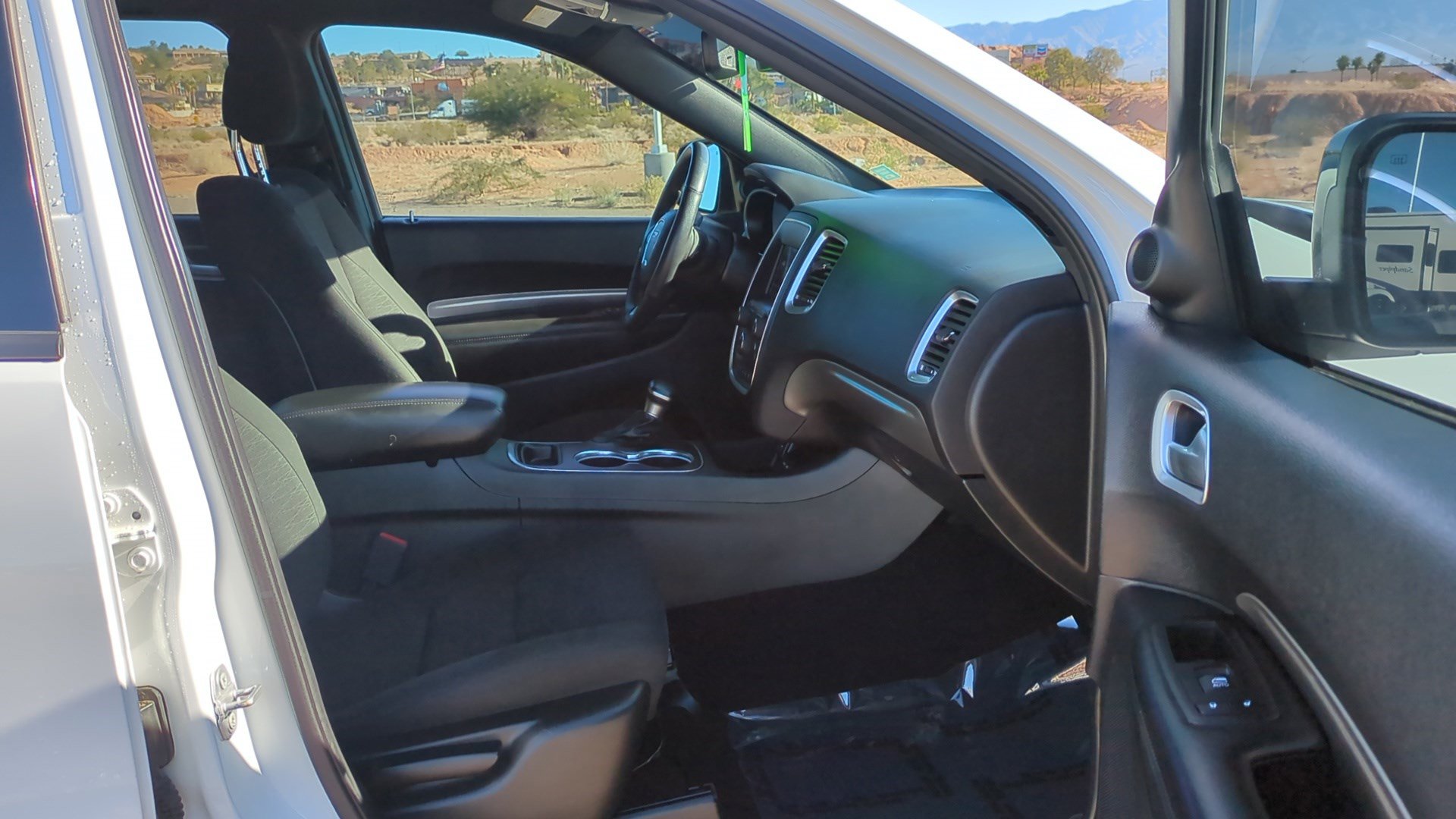 Used 2019 Dodge Durango SXT image 30