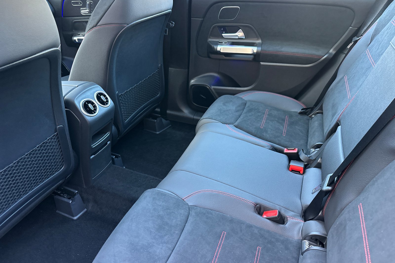 New 2026 Mercedes-Benz GLB 35 AMG 4MATIC image 21