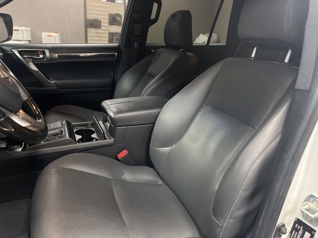 Used 2023 Lexus GX 460 Premium image 22