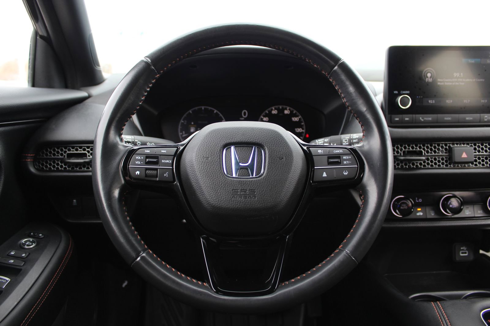 Used 2024 Honda HR-V Sport image 16