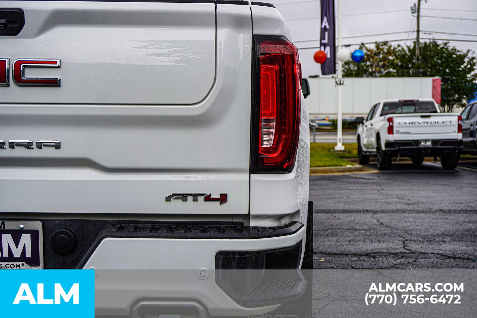 Used 2025 GMC Sierra 1500 AT4 w/ Technology Package image 17