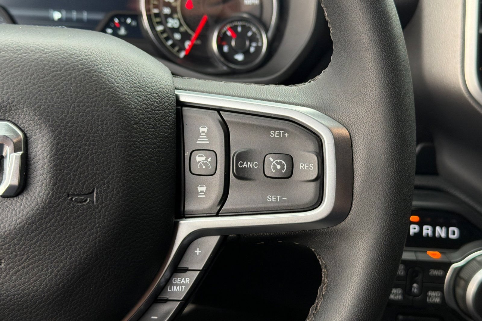 Used 2025 RAM 1500 Big Horn AWD/4WD image 36
