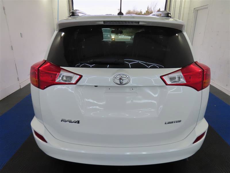 Used 2015 Toyota RAV4 Limited image 12