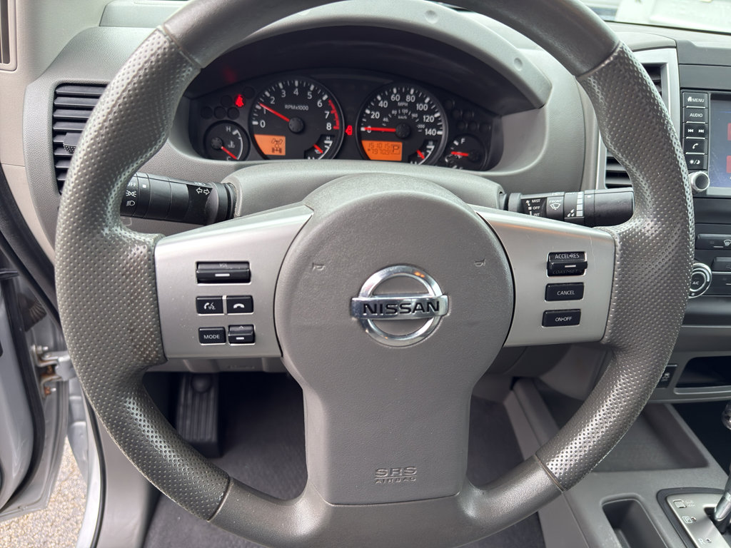 Used 2019 Nissan Frontier SV image 17