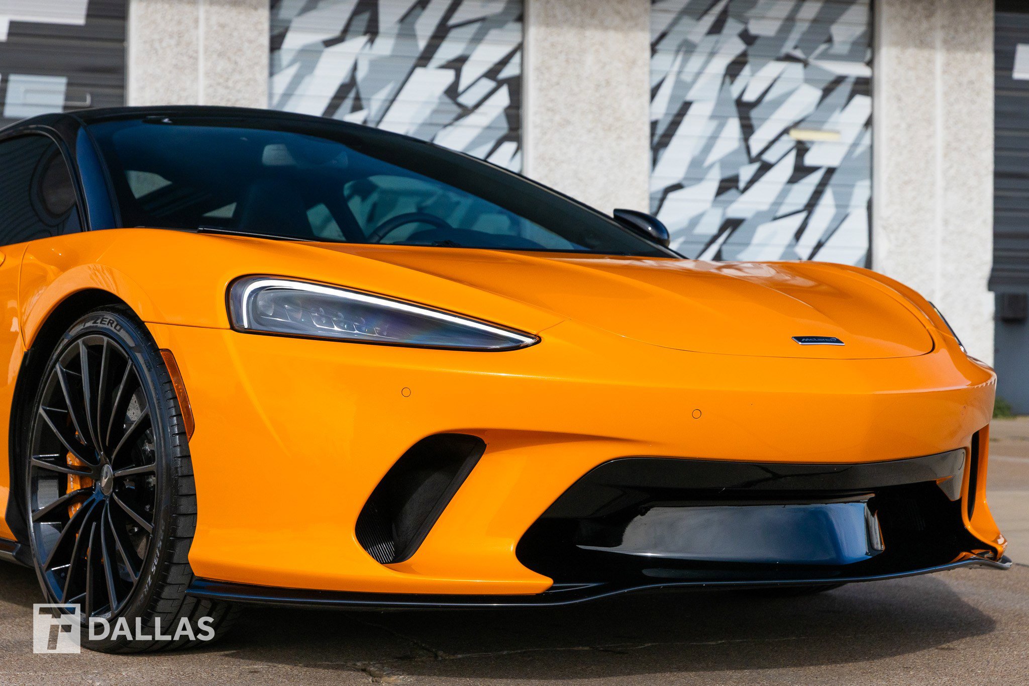 Used 2023 McLaren GT video 2