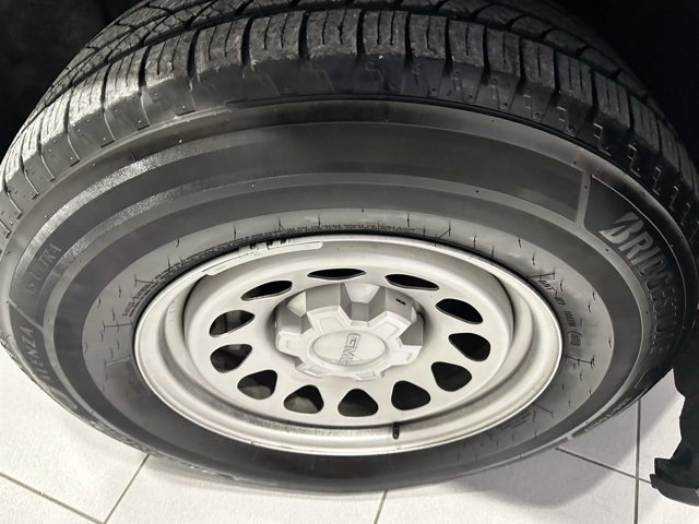 Used 2019 GMC Sierra 1500 2WD Regular Cab w/ Trailering Package image 17