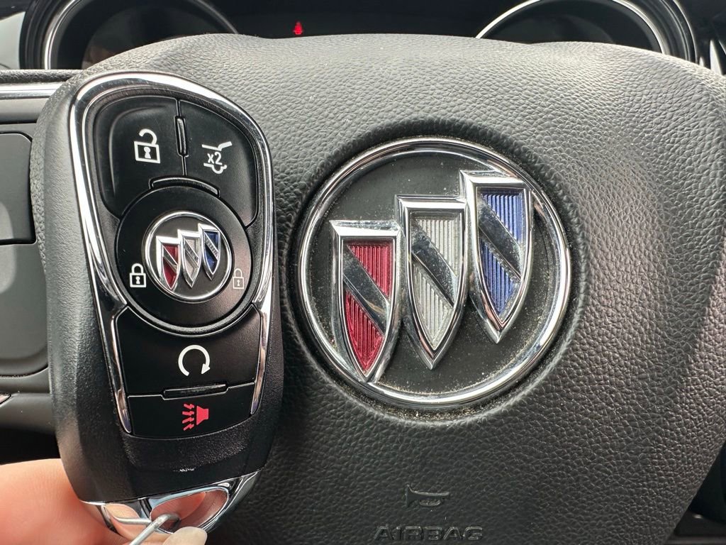 Used 2021 Buick Encore GX Select w/ Sport Touring Package image 47