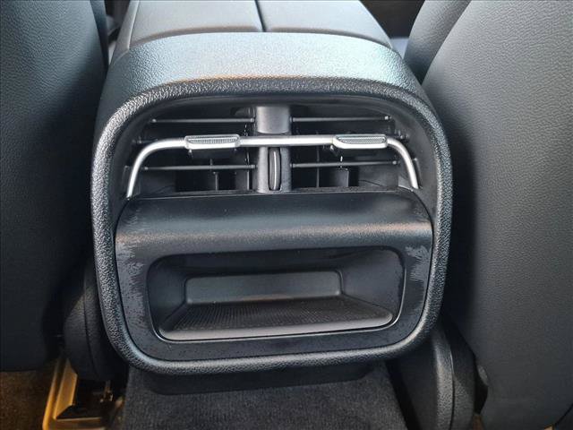 Used 2026 Mercedes-Benz E 350 Sedan image 17