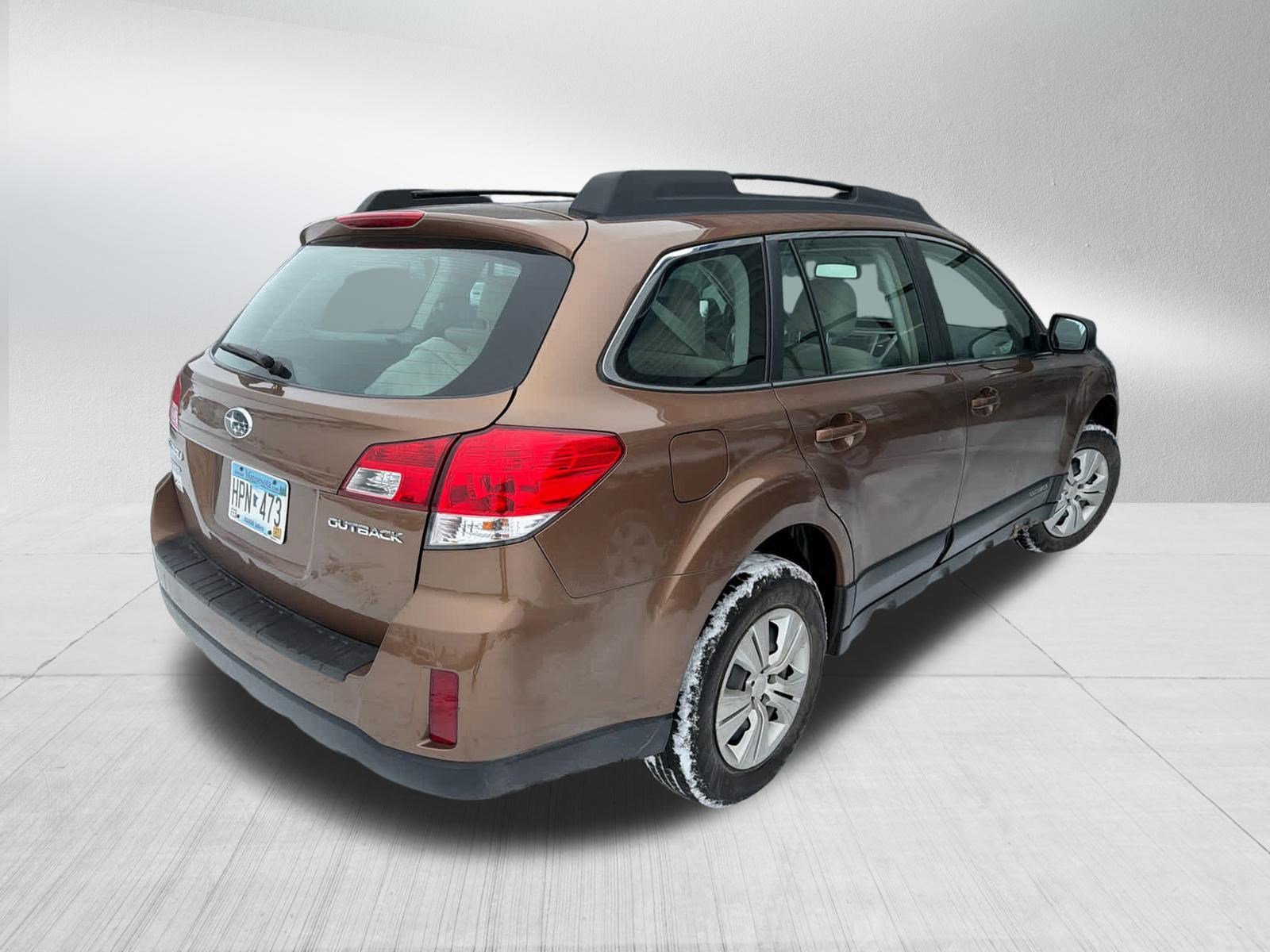 Used 2013 Subaru Outback 2.5i image 4