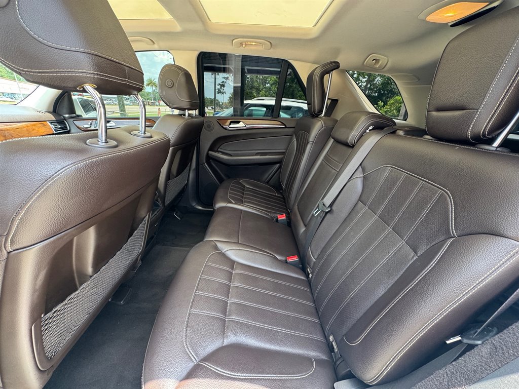 Used 2018 Mercedes-Benz GLE 350 4MATIC image 12