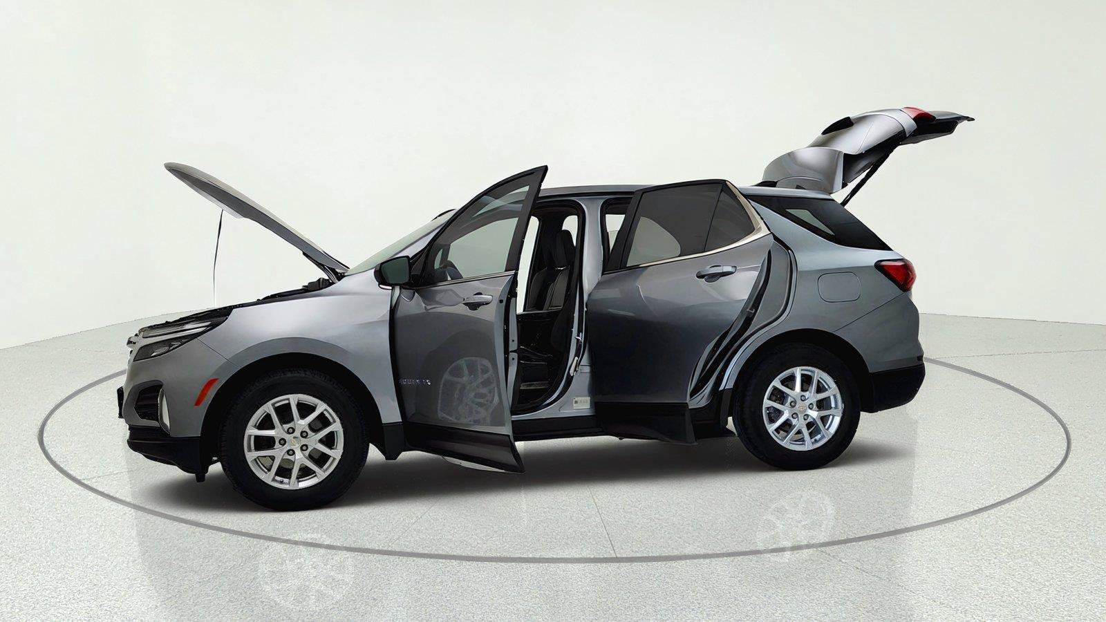 Used 2024 Chevrolet Equinox LT FWD image 11