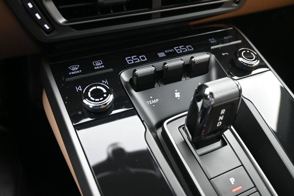 Certified 2024 Porsche 911 Carrera S RWD image 17
