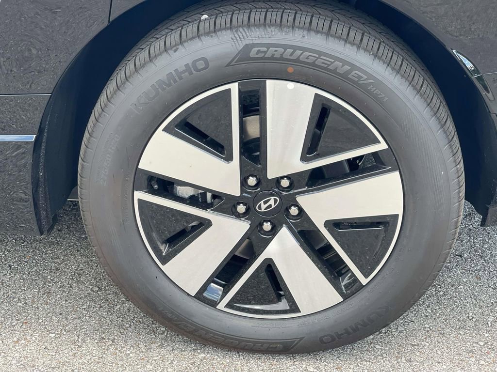 New 2026 Hyundai Ioniq 9 SEL image 11