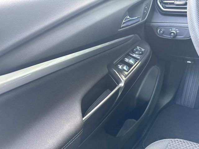 Used 2023 Chevrolet Bolt EUV LT w/ Driver Confidence Package image 11