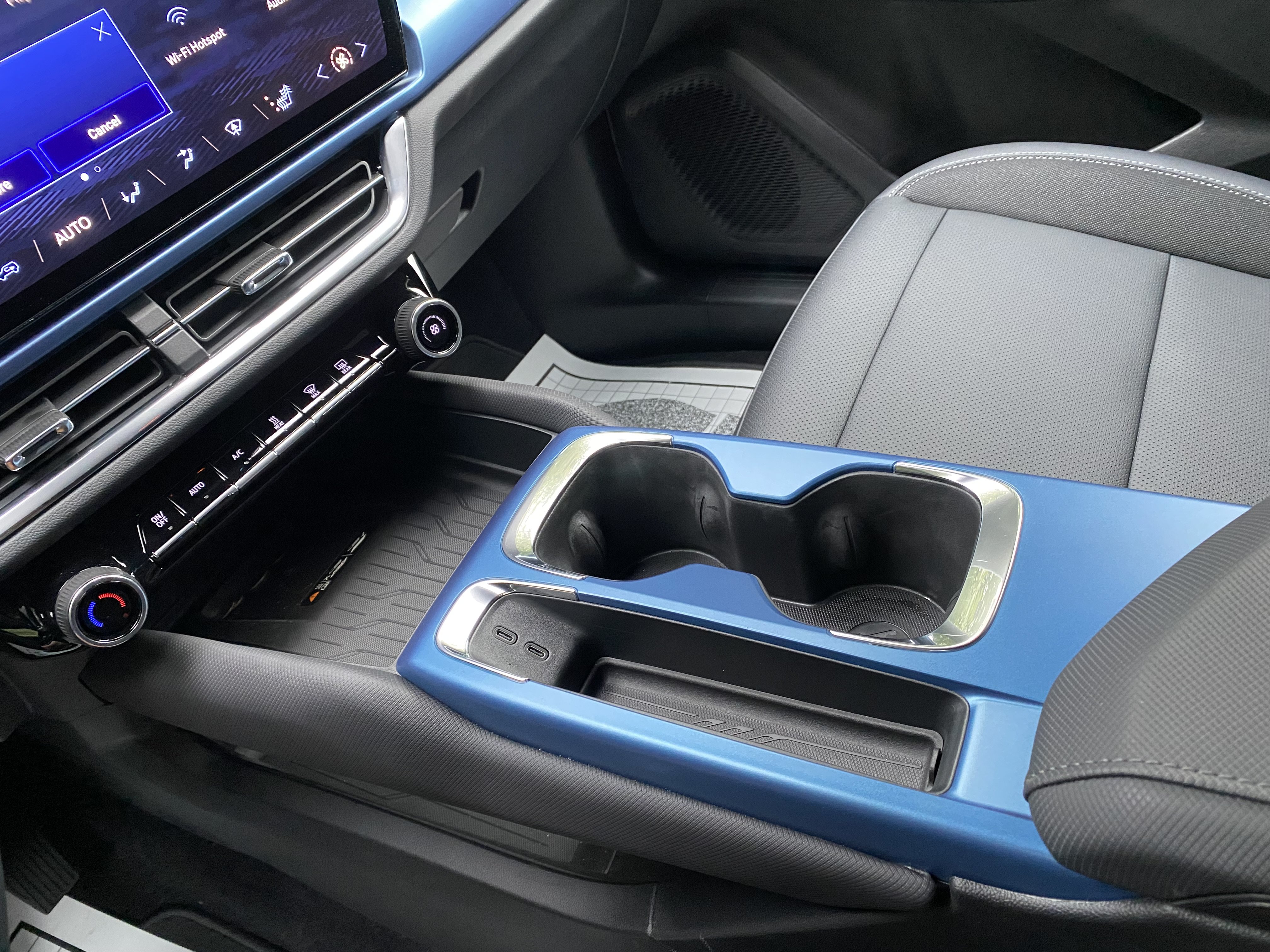 New 2026 Chevrolet Equinox EV LT AWD/4WD image 29