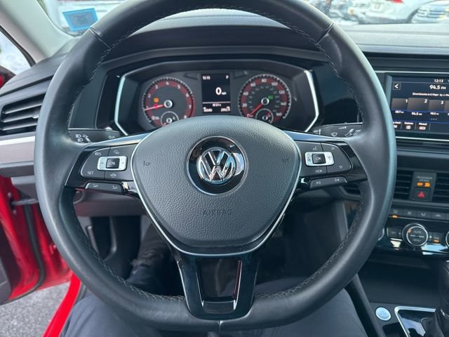 Certified 2019 Volkswagen Jetta SE image 12