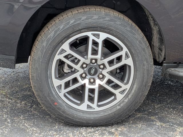 New 2026 Ford Expedition Active AWD/4WD image 7