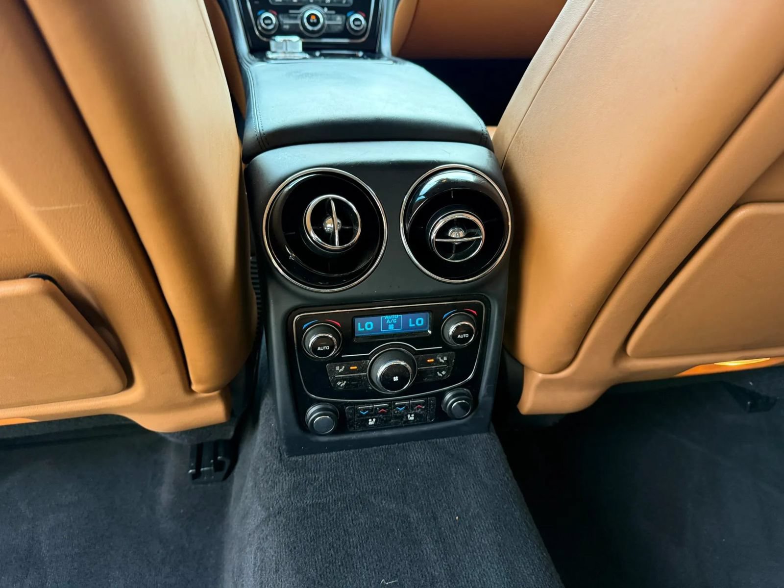 Used 2015 Jaguar XJ L Portfolio AWD/4WD image 15