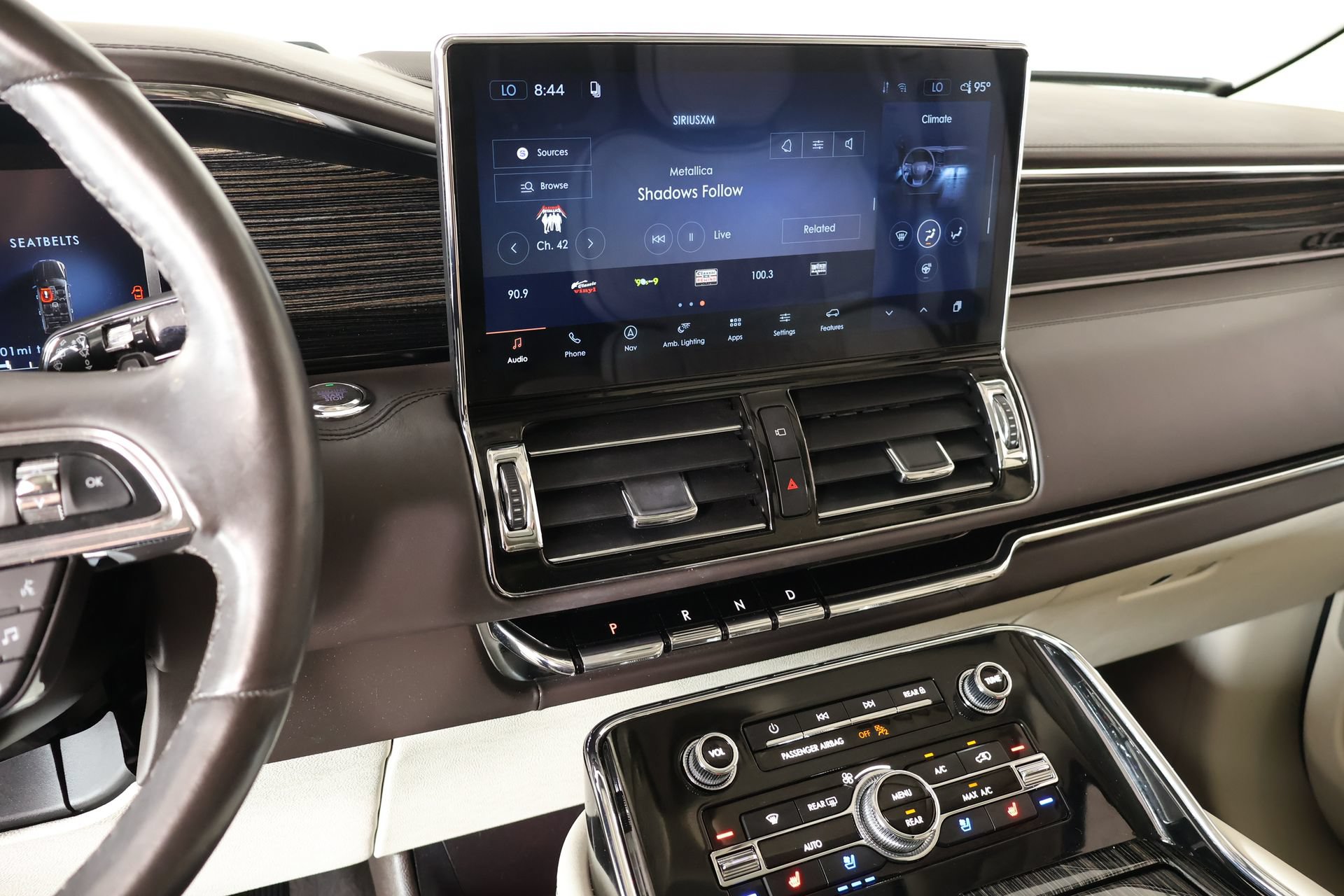 Used 2024 Lincoln Navigator Black Label AWD/4WD image 5