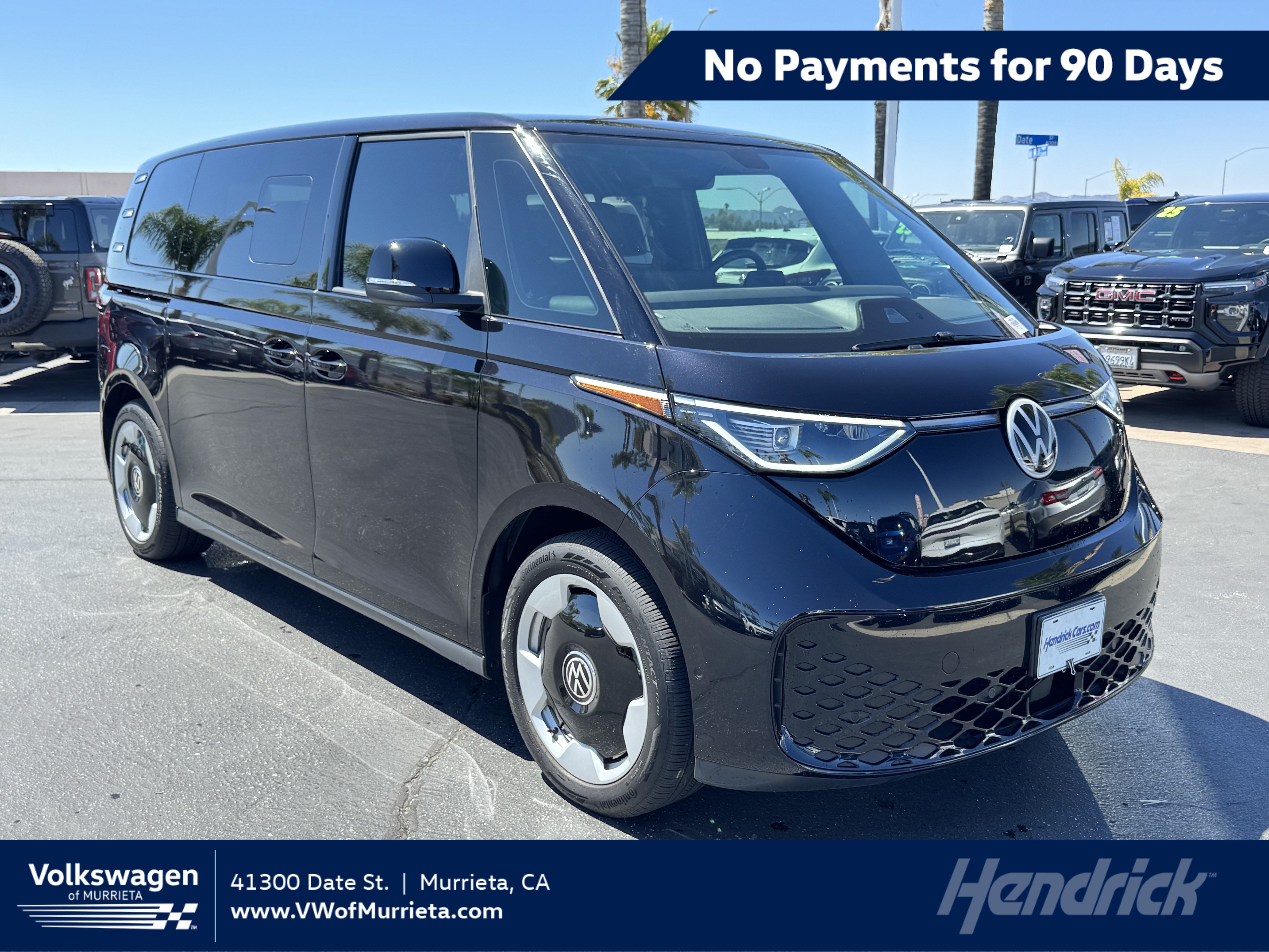 Certified 2025 Volkswagen ID. Buzz Pro S