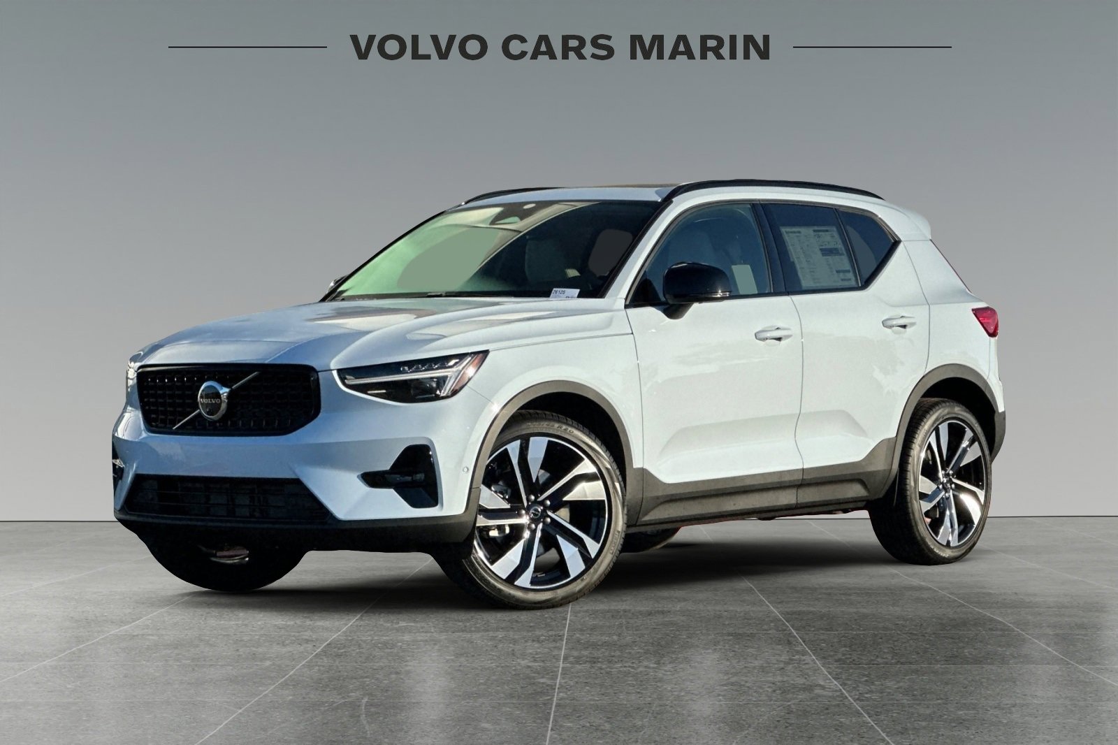 New 2026 Volvo XC40 B5 Ultra w/ Climate Package image 1