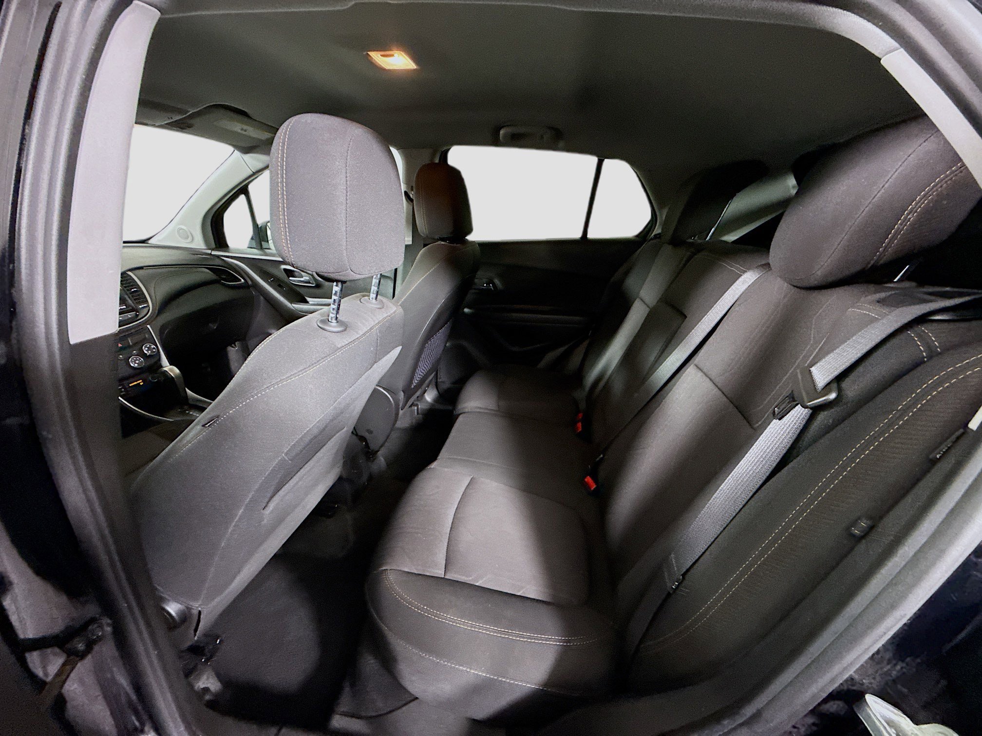 Used 2020 Chevrolet Trax LT image 24