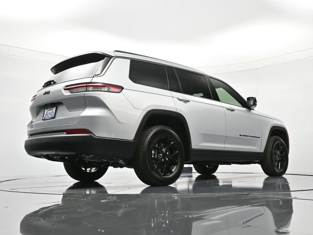 New 2026 Jeep Grand Cherokee L 4WD image 42