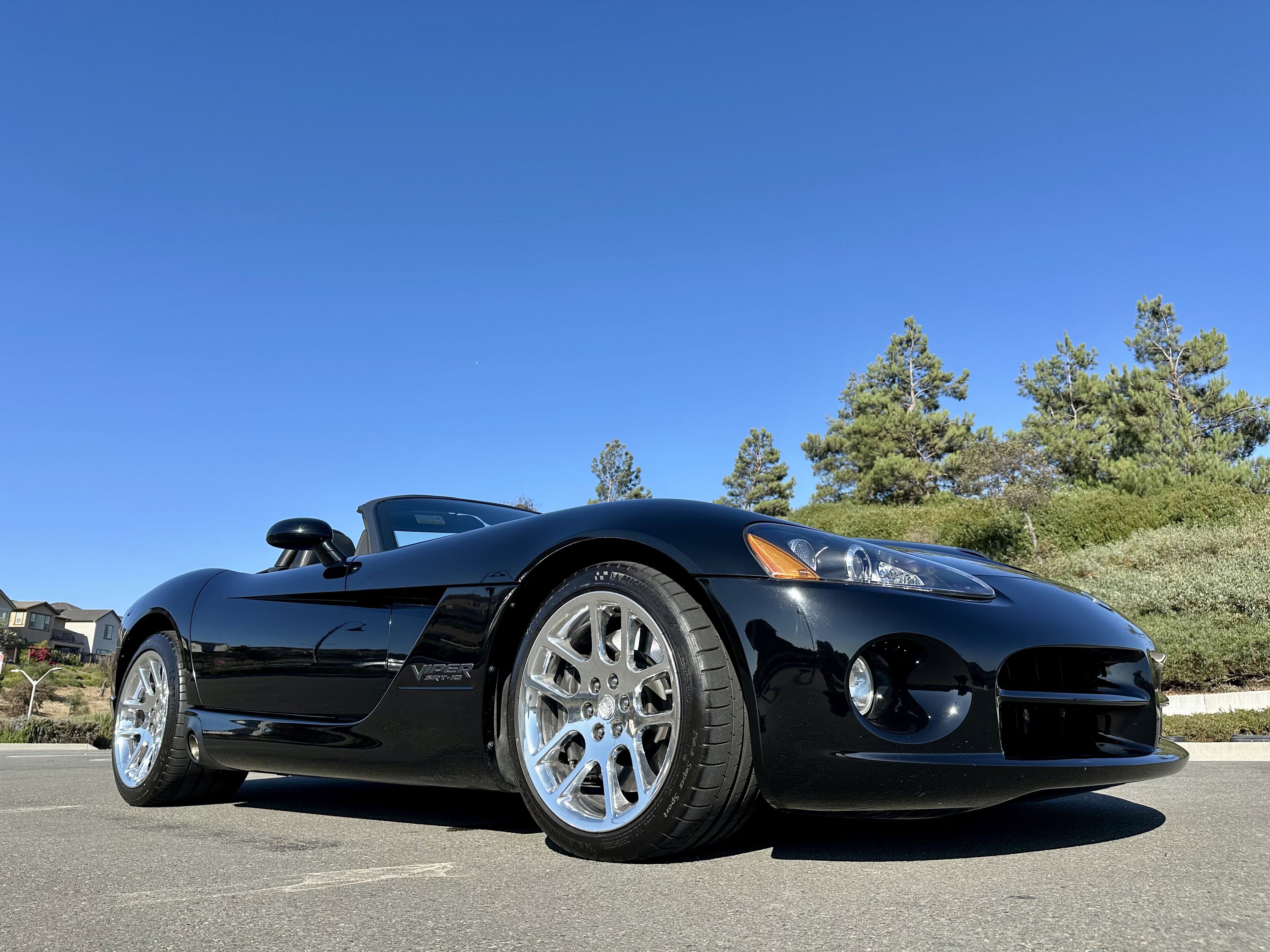 Used 2003 Dodge Viper SRT-10 image 7