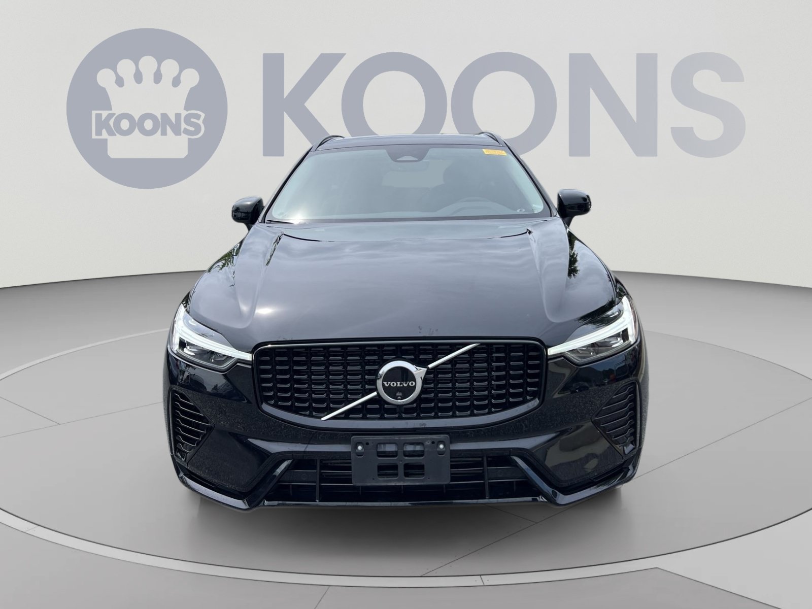 Used 2024 Volvo XC60 T8 Plus w/ Protection Package Premier AWD/4WD image 11