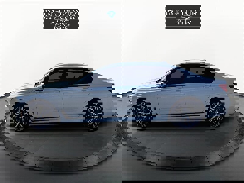 Used 2019 BMW 740i w/ M Sport Package image 9