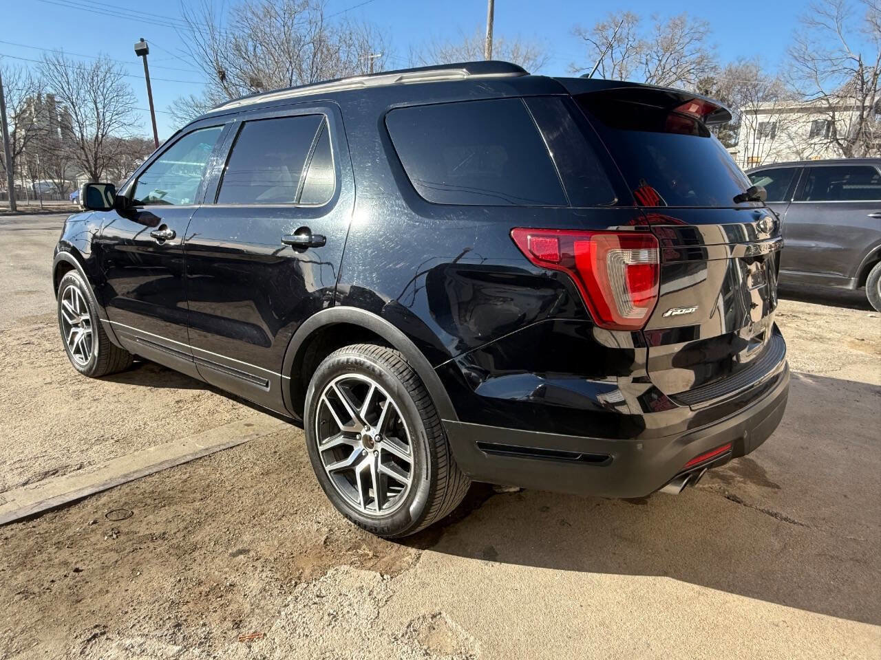 Used 2018 Ford Explorer Sport w/ Equipment Group 401A image 8