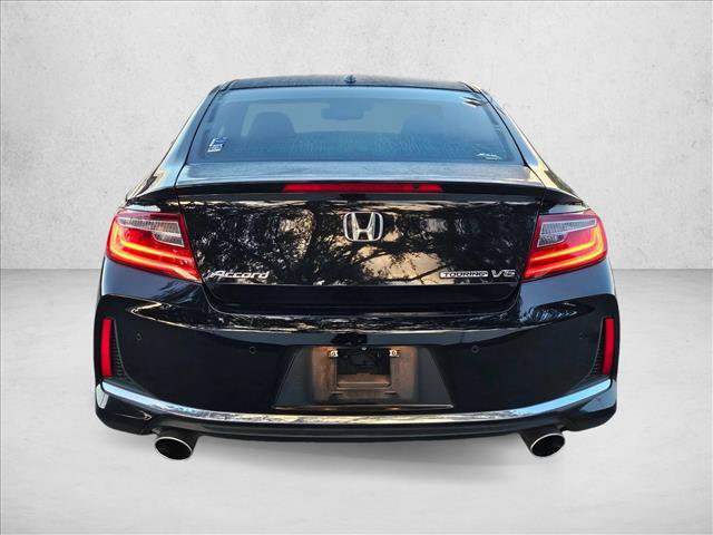 Used 2016 Honda Accord Touring image 6